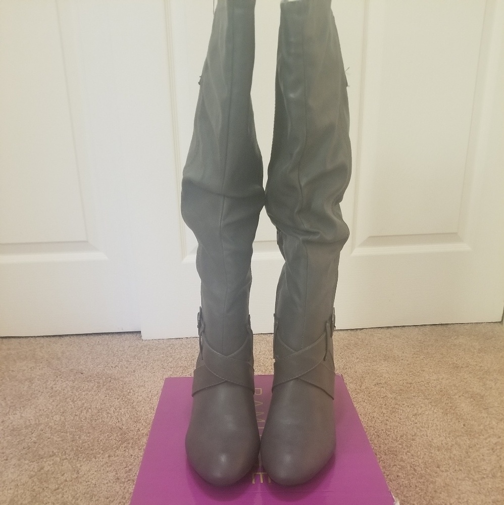Grey boots